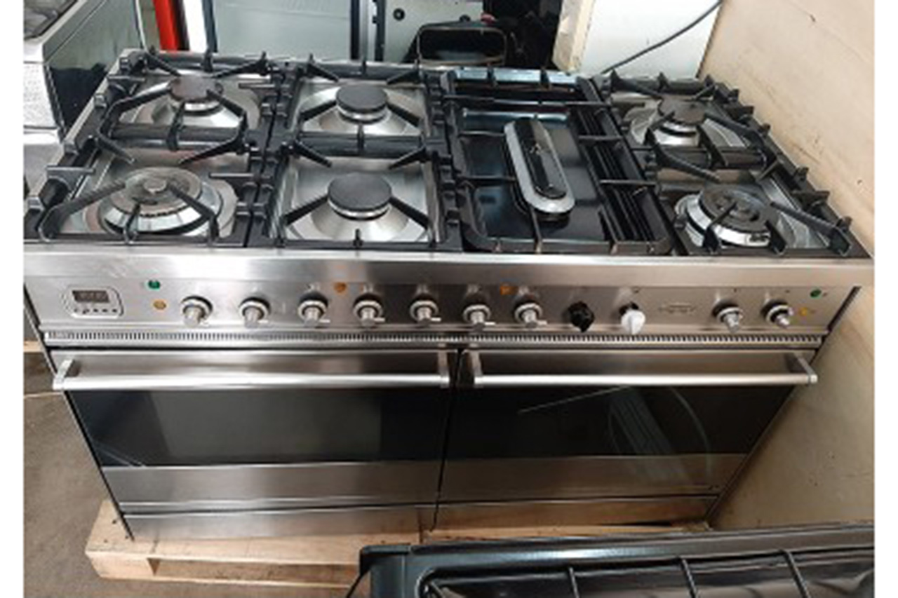 cuisiniere-a-gaz-industrielle-7-foyers-110x60-cm-brocante-avec-four-et-grillade-inox-sur-commande